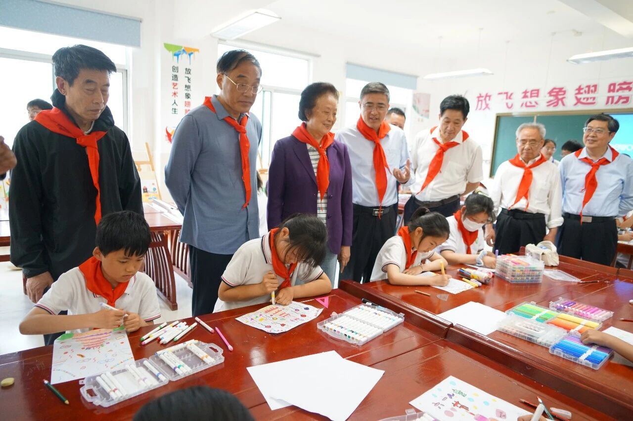 省关工委常务副主任张艳来连调研1.jpg