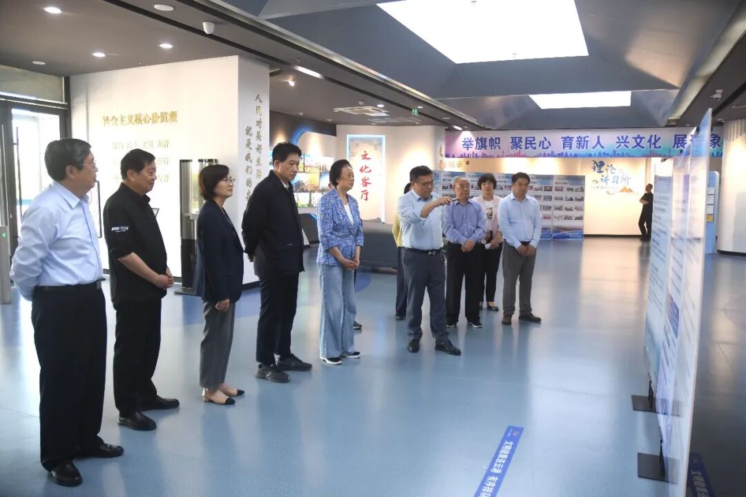 省关工委常务副主任张艳来连调研3.jpg